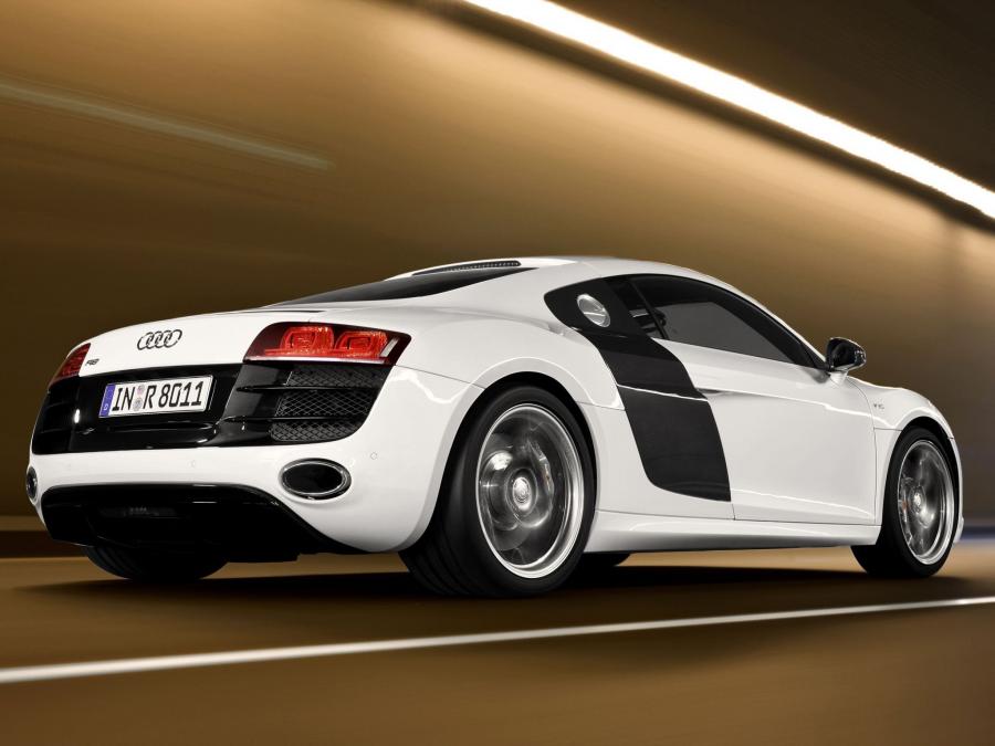  Audi R8 V10 2009 года  (EU) (фото 32 из 40)